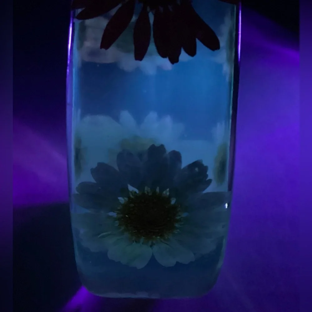 Lucite Bangle Flower Bracelet - Picture 8 of 8